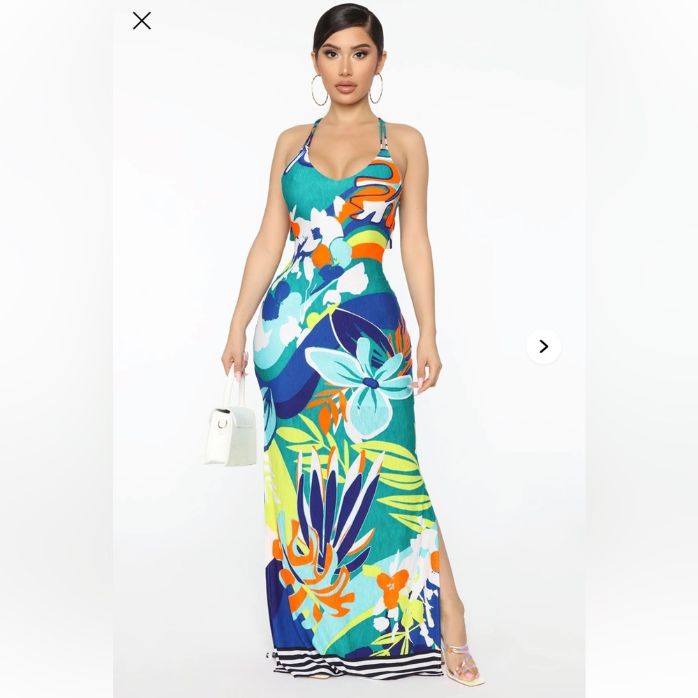 Vibrant Floral Halter Maxi Dress - Size Small